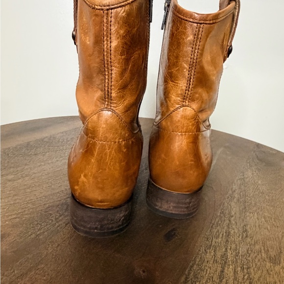 Frye Melissa Button Short Boots - Picture 4 of 6